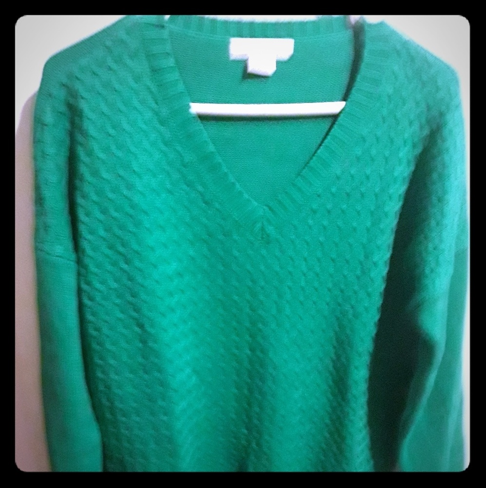 V neck sweater